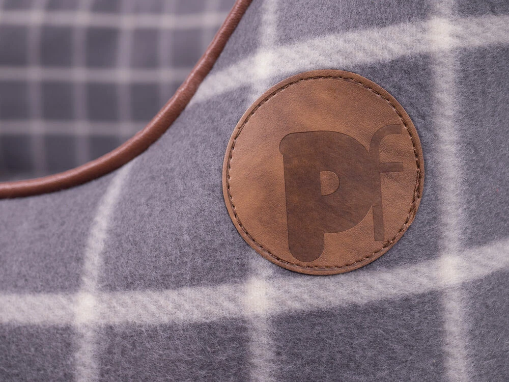 Petface Grey Window Pane Check Square Bed 8 Petface Grey Window Pane Check Square Bed - Image 8