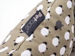 Petface Sheep Oval Bed -Wahl Dogs Shop 5a1c321e67ce91.44895778