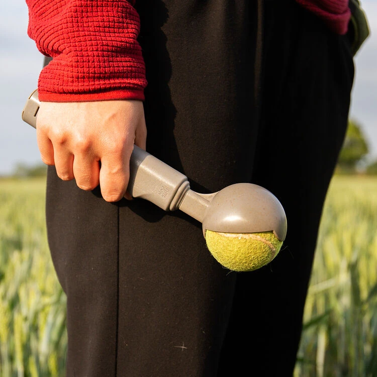 Kompact 9 Retractable Dog Ball Launcher 13 Kompact 9 Retractable Dog Ball Launcher - Image 13